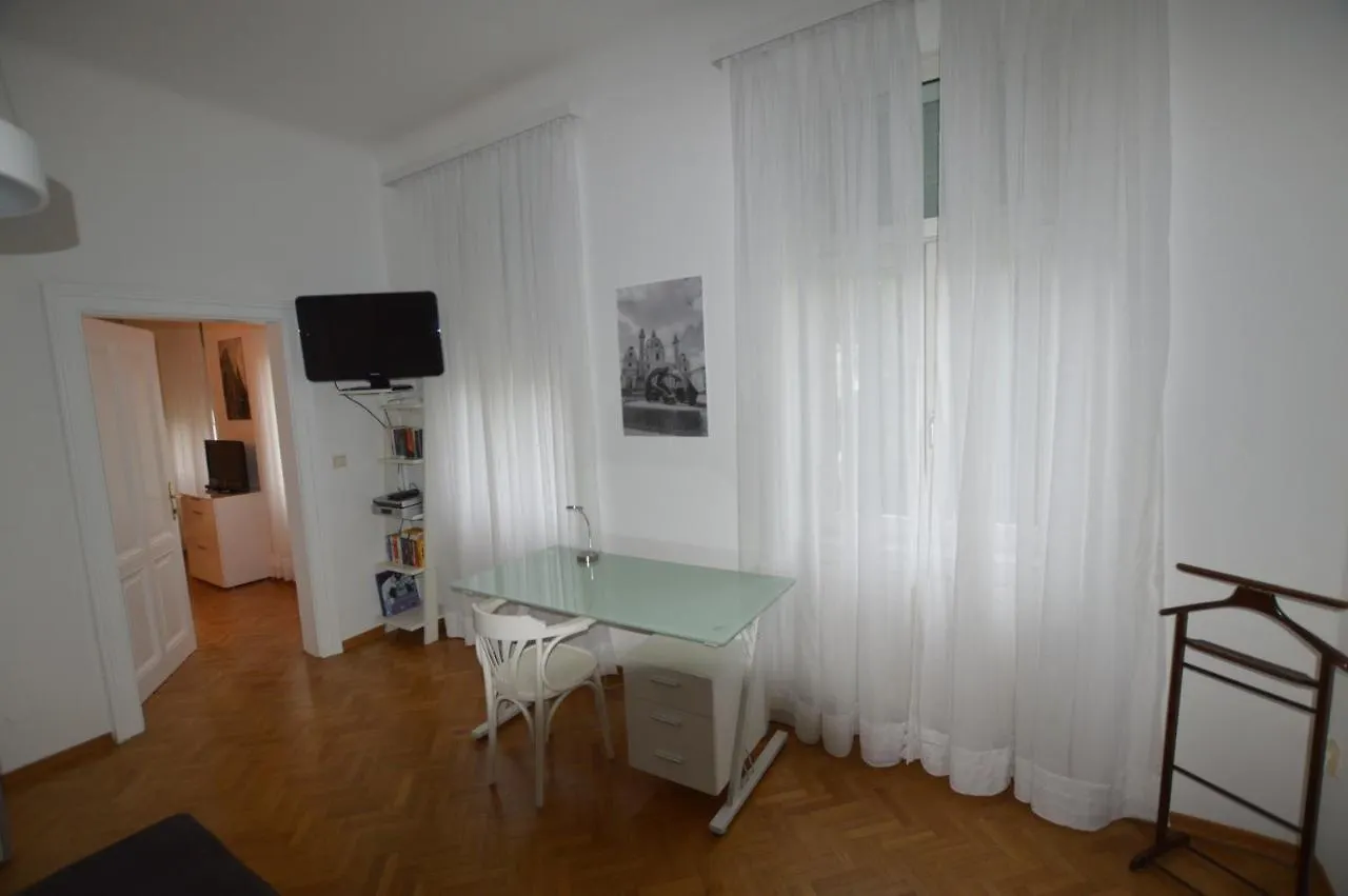 Apartment Penzing 비엔나
