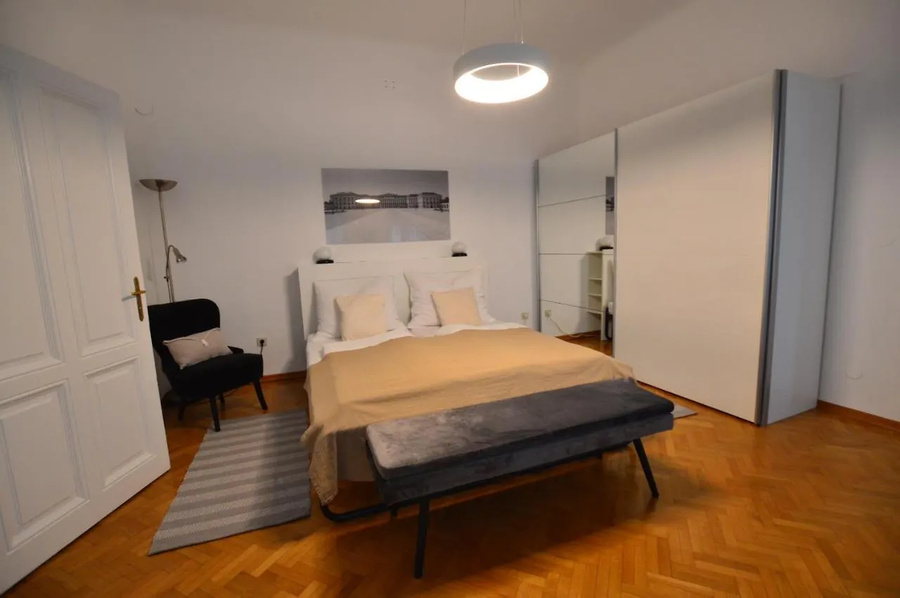 Apartment Penzing 비엔나